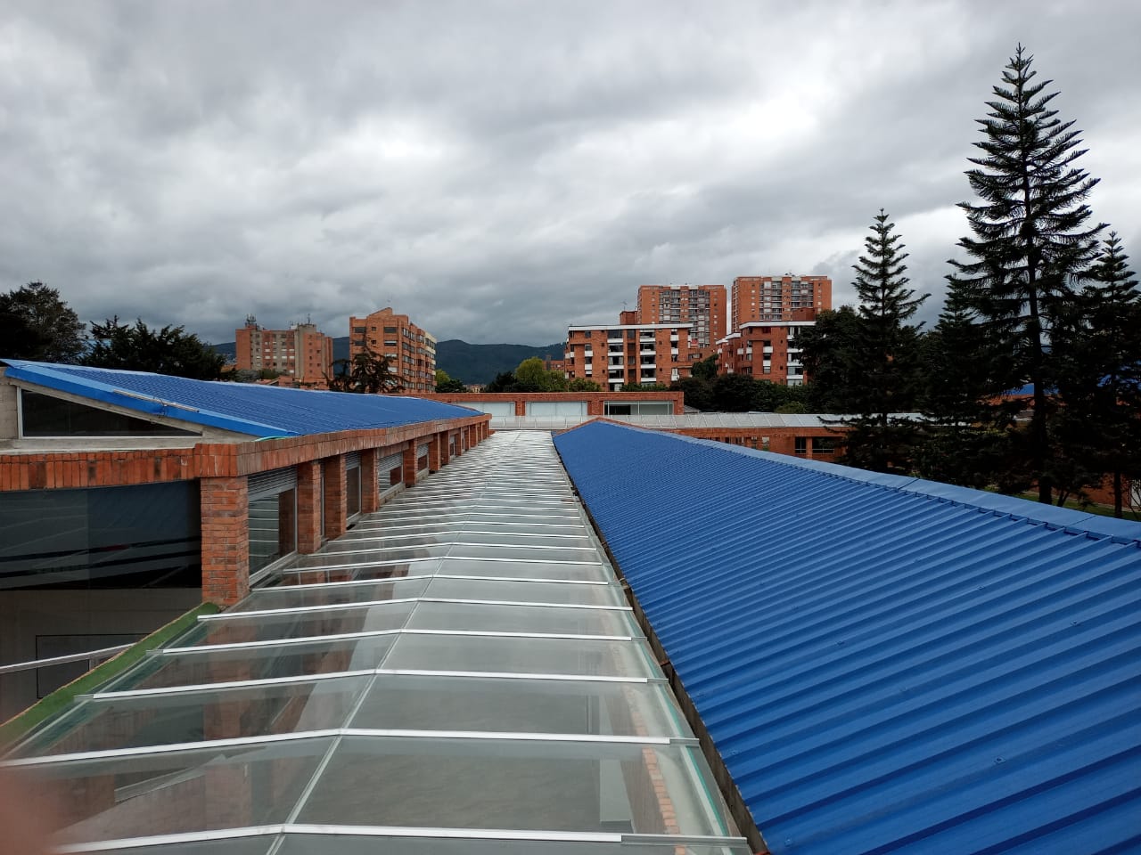 Cristo Rey - Instalaciones