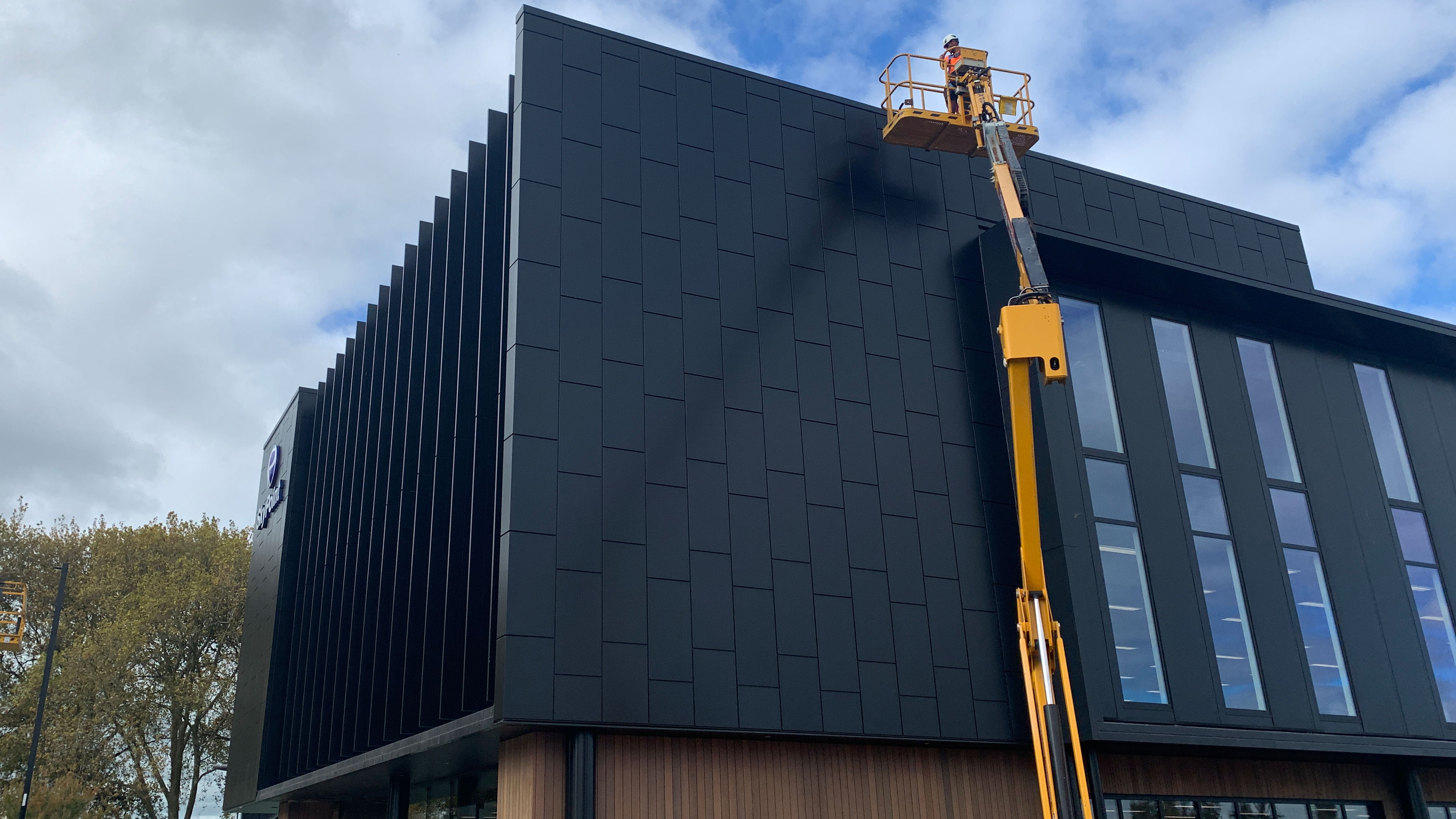 Sistema Rainscreen - Parque de Innovación